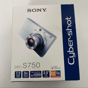 SONY CyberShot DSC-S750 NWOT SEALED